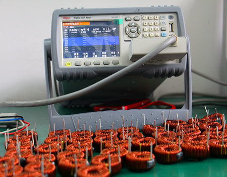 Horizontal Type Double Toroidal Mn-zn Cores Common Mode Power Line Choke with Special Base